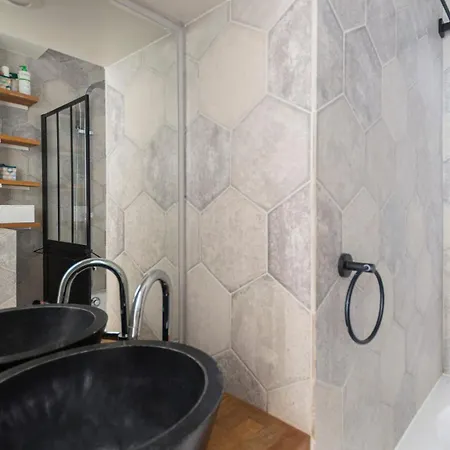 Apartment Guestready - Charming Near Les Halles *