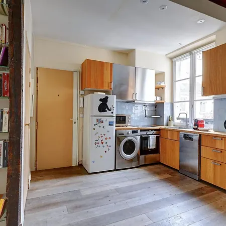 Apartment Bm-splendeur Et Espace Au Coeur Du Marais Paris