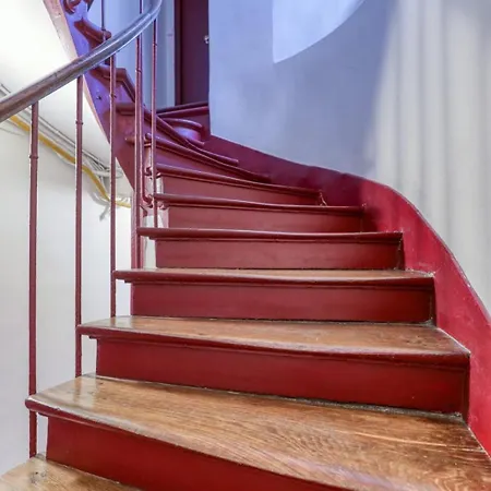 Blue Design 2bdr Flat In The Heart Of Bastille *