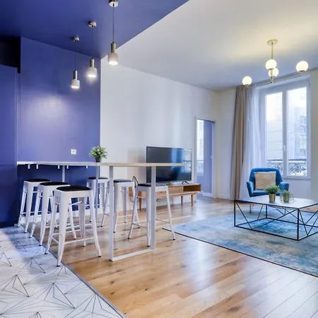 Apartment Blue Design 2bdr Flat In The Heart Of Bastille *