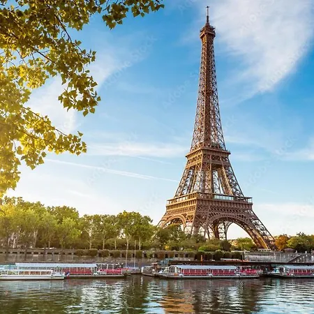 Tour Eiffel Versailles