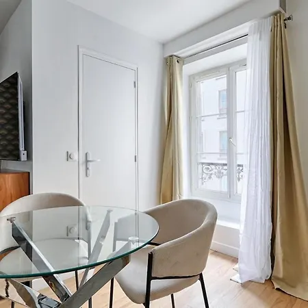 Apartment Cosy Montmartre 2p