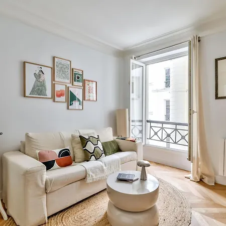 Apartment A Pied : Folies Bergere Et Grands Boulevards