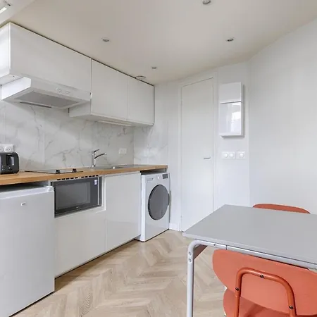 Cosy In Batignolles Apartment Paris