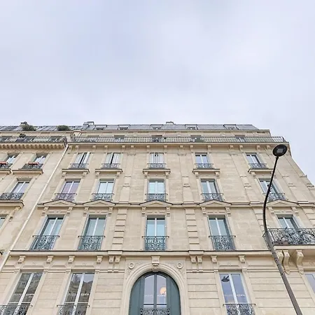 Cosy In Batignolles Apartment