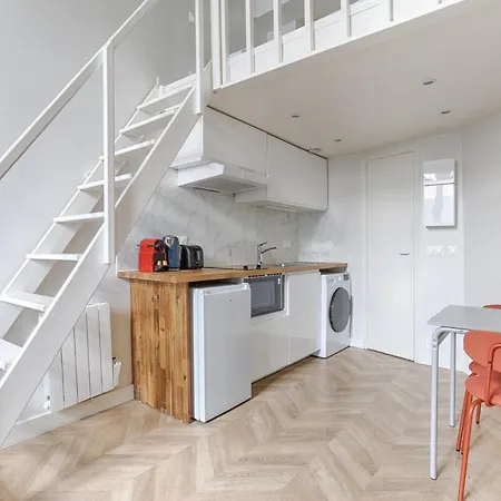 Cosy In Batignolles Apartment Paris