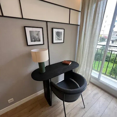 Tour Eiffel 120 M2 * Paris