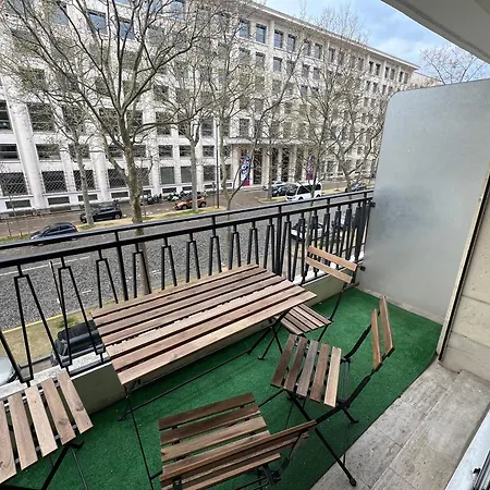 Tour Eiffel 120 M2 Apartment *