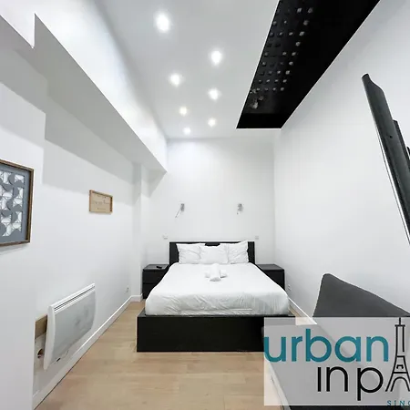 Urban Flat 52 - Charming 2 Bdr Flat In Center Of Apartment