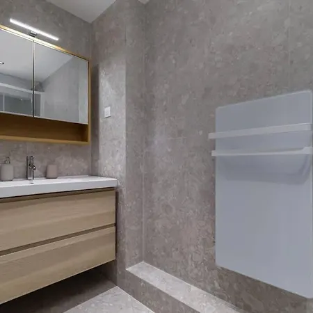 Apartment Sereners - Charming Serviced - Saint Germain Paris