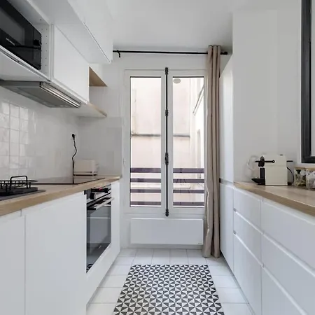 Apartment Sereners - Charming Serviced - Saint Germain