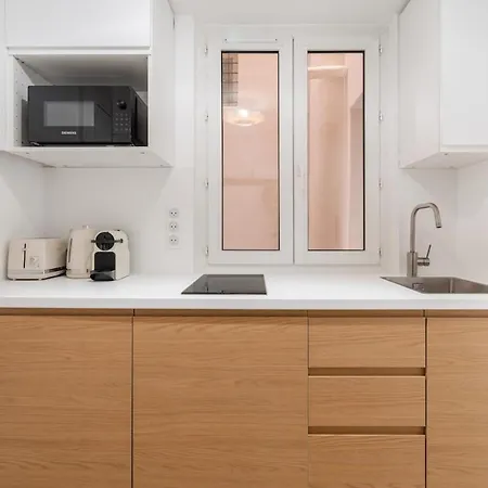Apartment Sereners - Charming Serviced - Saint Germain