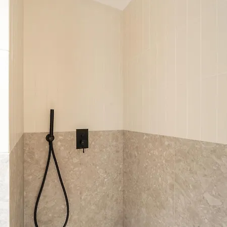 Sereners - Charming Serviced - Saint Germain Apartment
