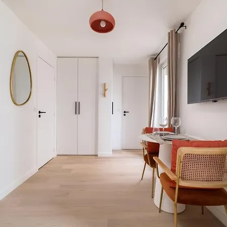 Sereners - Charming Serviced - Saint Germain Apartment Paris