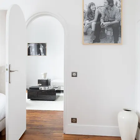 Pick A Flat's In Saint Louis - Quai Des Orfevres