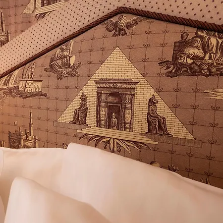 Maison Athénée Hotel