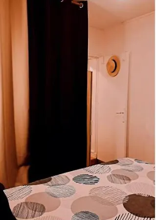 Cosy Au Centre-ville Homestay