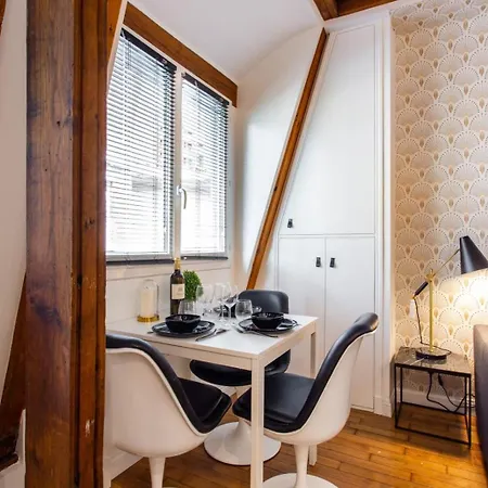 Apartment Magnificent - 3p - Near Trocadero *