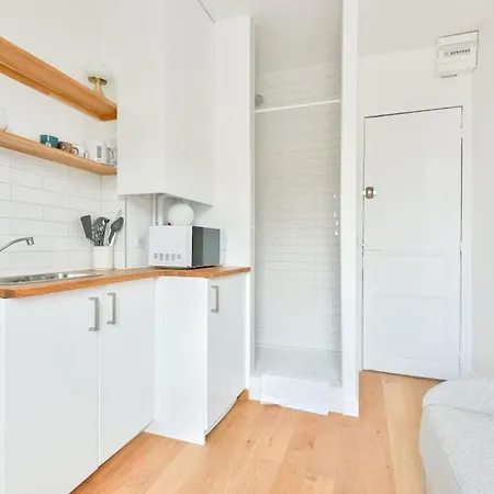 With A Panoramic View Of The Eiffel Tower Apartment Paris