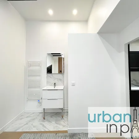 Urban Flat 52 - Charming 2 Bdr Flat In Center Of Apartment *
