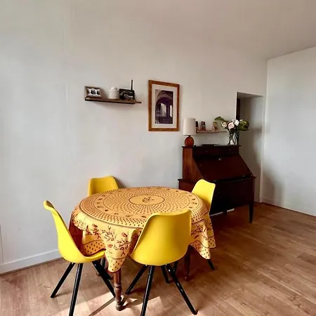 Nid Et Confortable Apartment