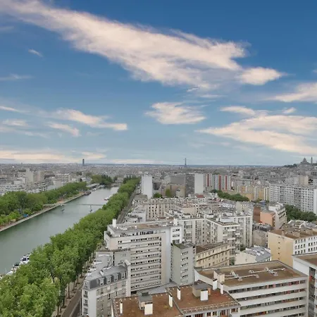 1br Flat View On Eiffel Tower And Sacre-coeur Apartment Paris