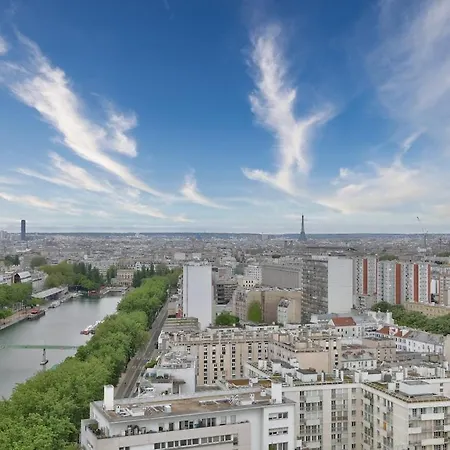 1br Flat View On Eiffel Tower And Sacre-coeur * Paris
