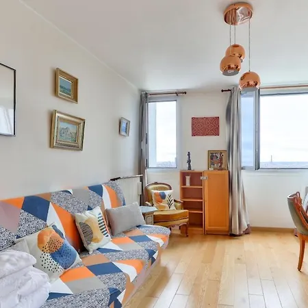 1br Flat View On Eiffel Tower And Sacre-coeur Apartment *