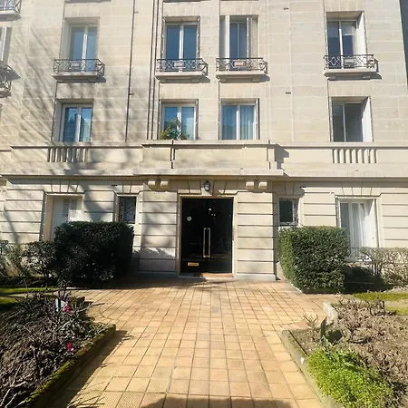 Apartment Auteuil Suchet *