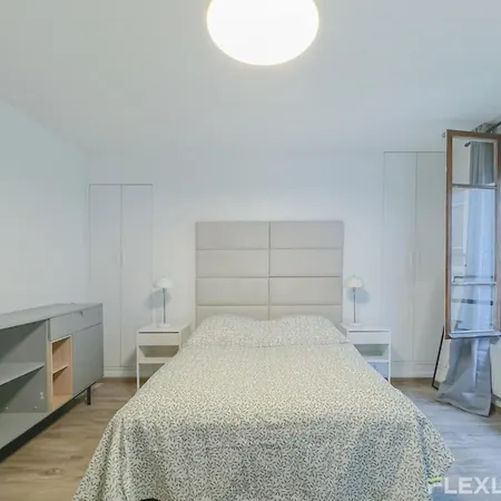 Flexliving - - Jarente * Paris