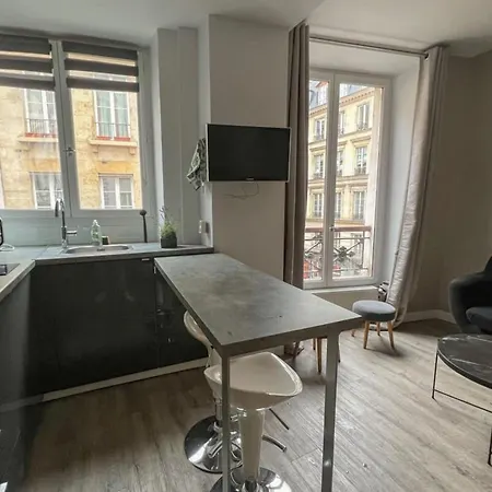 Apartment Flexliving - Beautiful 2-room - Chaussee D'antin - 09