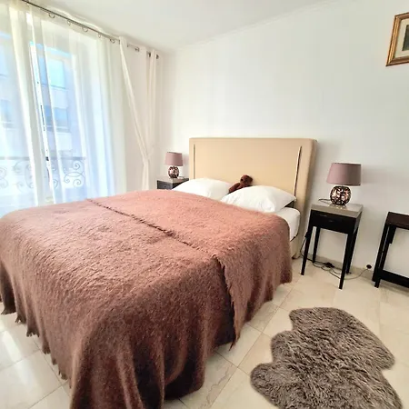 Apartment Arc De Triomphe- Tour Eiffel - Champs Elysees - 4 People *