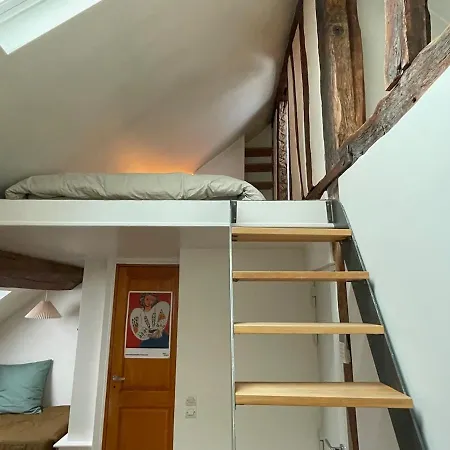 Apartment Le Marais Vue Et Metro Ligne 1, 11 Et Rer A, B Paris