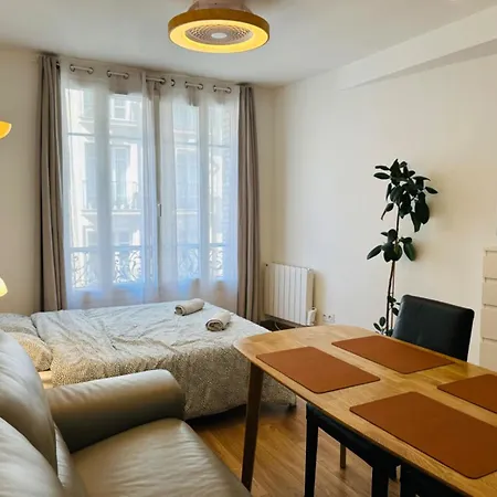 3 Lits, 2 Pieces Proche De La Rue Mouffetard Apartment *
