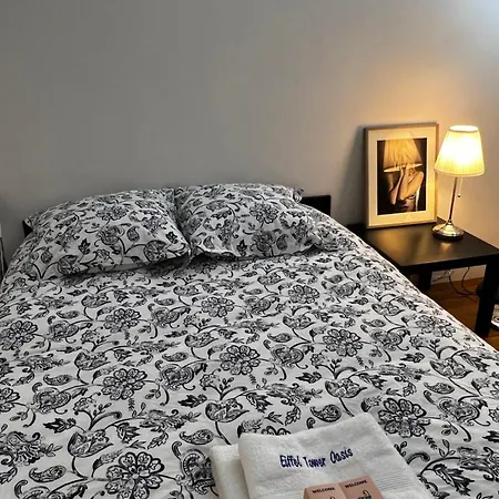 Проживание в семье Eiffel Tower Oasis 30m From Eiffel Tower *