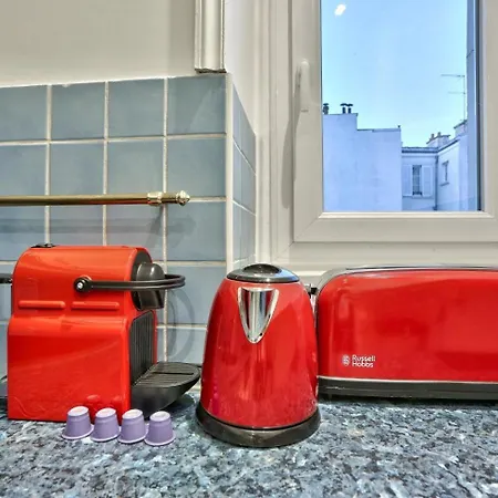 Apartment Le Marais Free Netflix Paris
