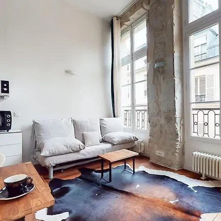 Chez Gustave: Clim Calm,saint Paul Marais, 2guests