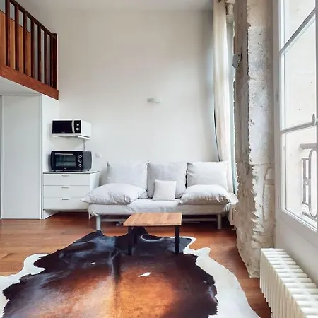 Chez Gustave: Clim Calm,saint Paul Marais, 2guests Parigi