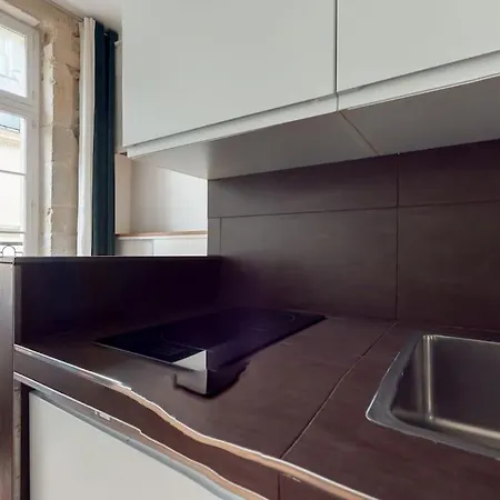 Appartamento Chez Gustave: Clim Calm,saint Paul Marais, 2guests *