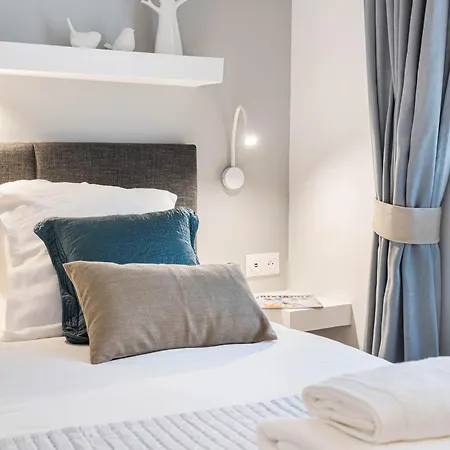 King Size Beds - Zen Monceau * Párizs
