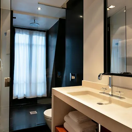 Le Metropolitan, Tour Eiffel, A Tribute Portfolio Hotel