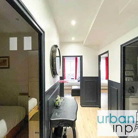 81 - Luxe Sebastopol *