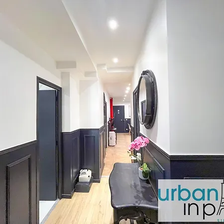 81 - Luxe Sebastopol Apartamento *