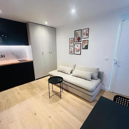 Apartment Heliopolis - Location *