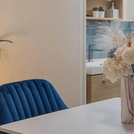 Apartment Douillet Pour 2 Au Coeur De Montmartre-ii Paris
