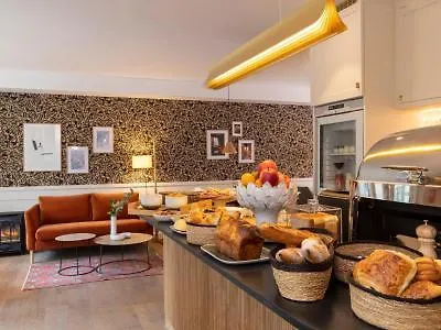 Beaumarchais Hotel