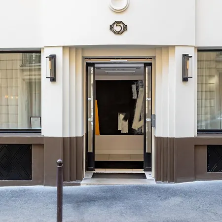Moderniste Hotel 4*