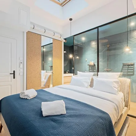شقة Eiffel Tower - 4 Bedrooms Like A باريس