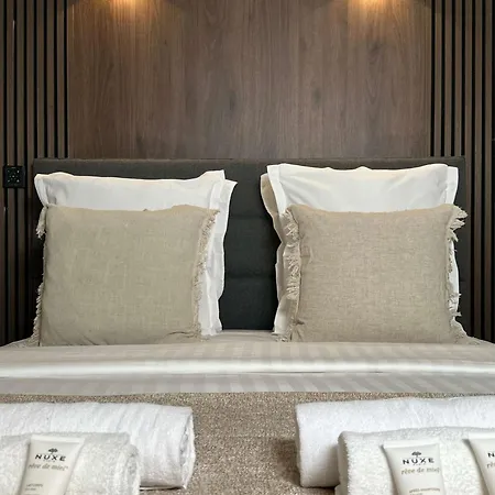 Apartment Unique At The Bourse Paris