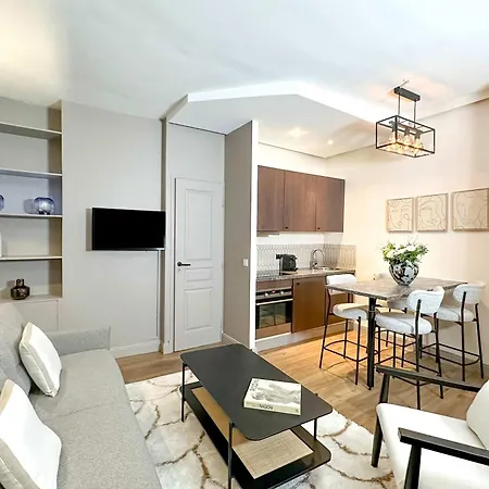 Apartment Unique At The Bourse *